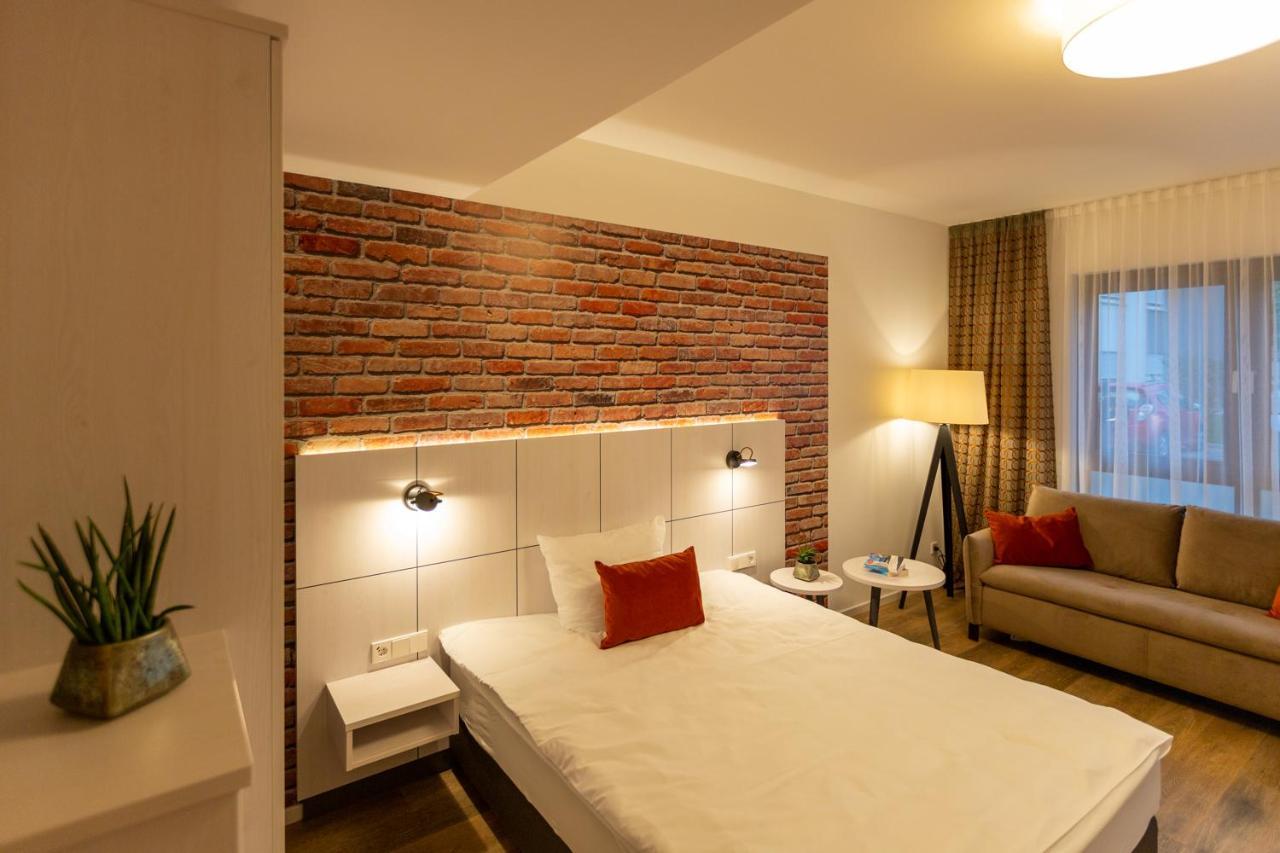 Boardinghouse Hirsch - Apartments In Kork Kehl Экстерьер фото