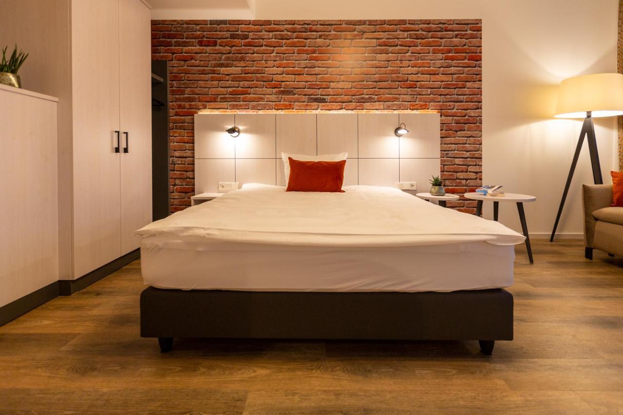 Boardinghouse Hirsch - Apartments In Kork Kehl Экстерьер фото